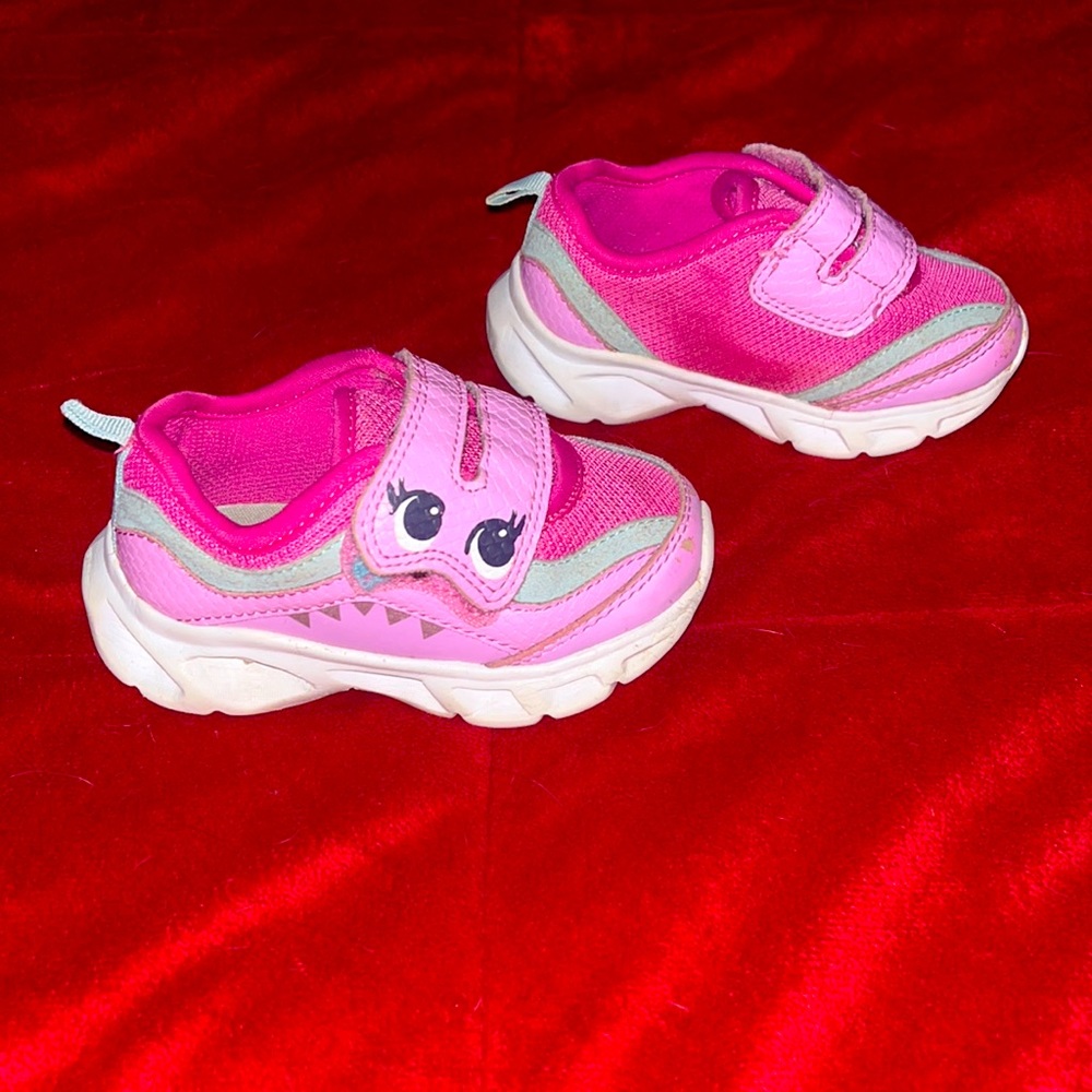 Shark toddler girl light up shoes
